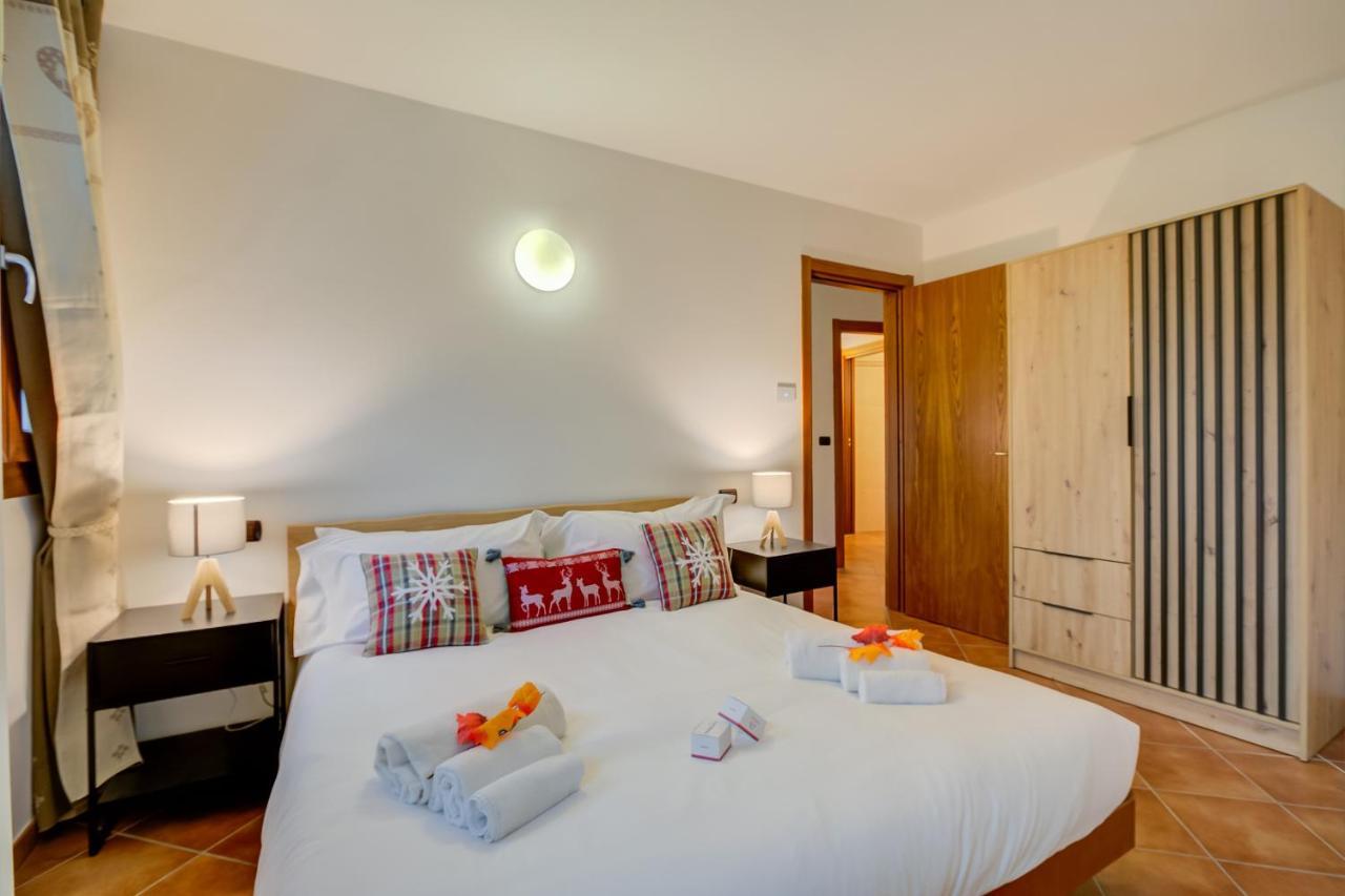 L' Aquila Campo Smith On The Ski Slopes - Happy Rentals 巴多尼奇亚 外观 照片